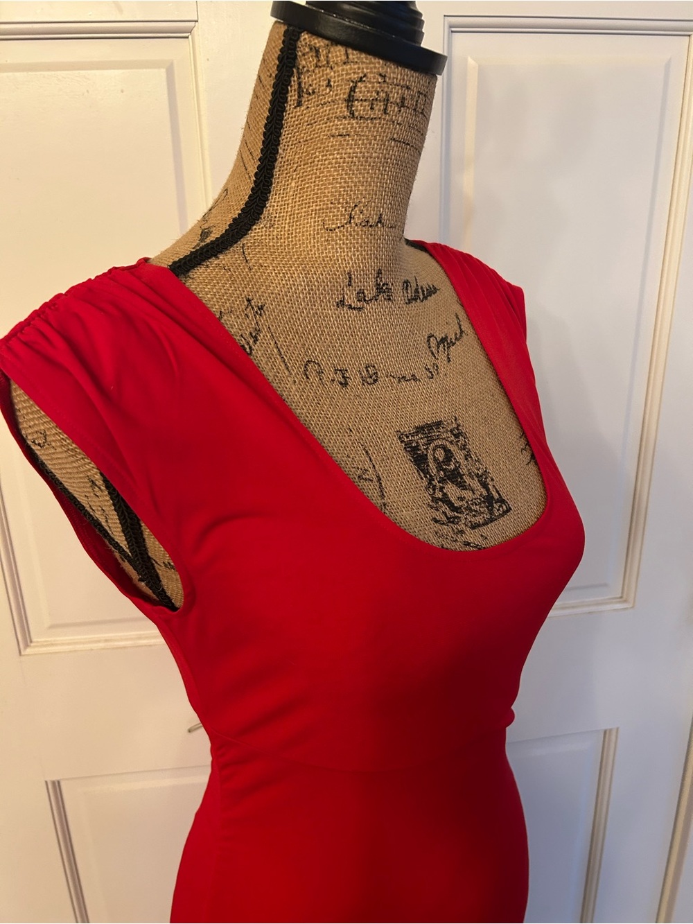 Moda International Victoria’s Secret Red Cap-Sleeve Maxi Dress - Picture 2 of 8